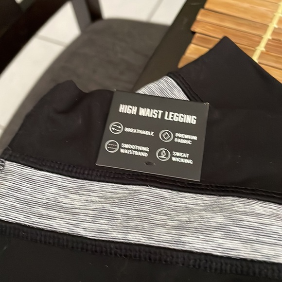 Leggings by Pink Victoria Secret - Picture 6 of 6